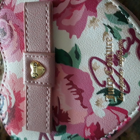 3x*Host Pick*Juicy Couture gorgeous wristlet - Picture 5 of 16